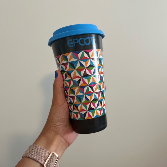 BNWOT EPCOT Travel Coffee Cup - Picture 1 of 3